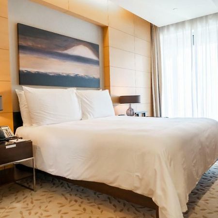 Deluxe - Address Dubai Mall - The Residence ภายนอก รูปภาพ